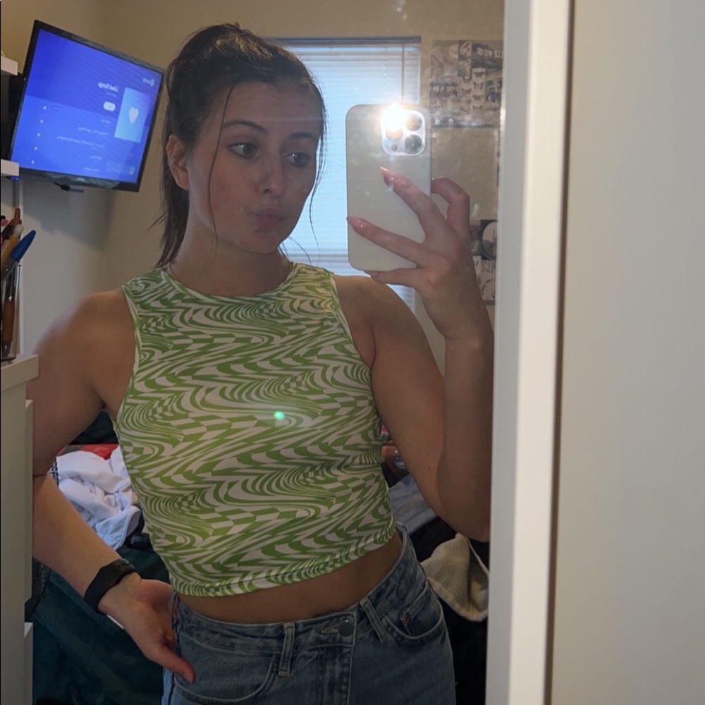 trippy tank top